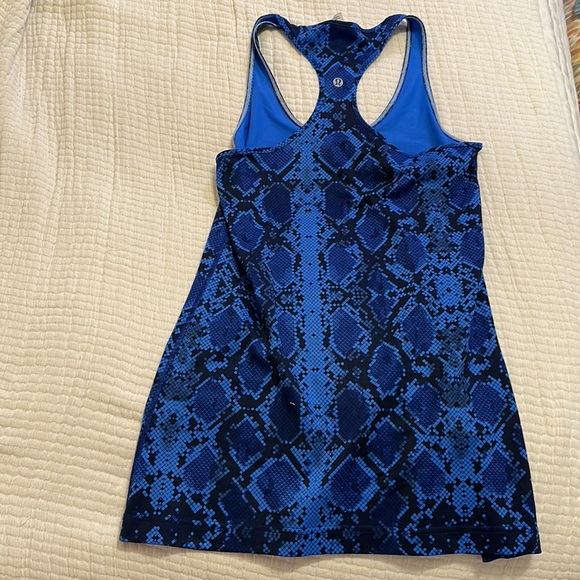 Lululemon athletica Tank Top - Picture 3 of 3